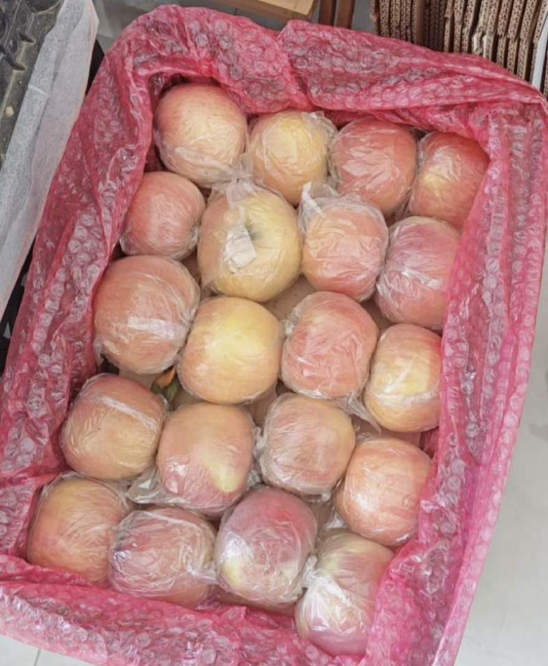 山东万斤红富士苹果黄金维纳斯