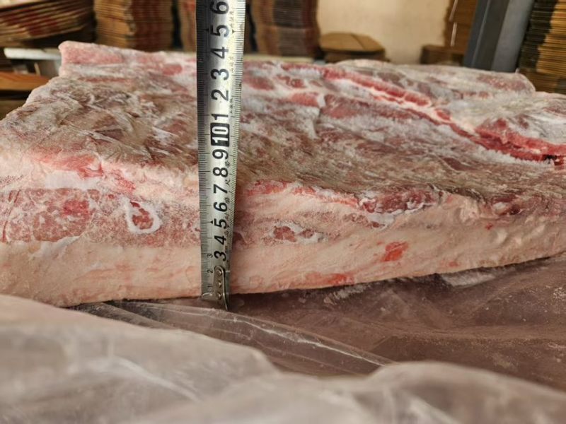 二级带皮大五花实拍新货着急腾库有意私聊