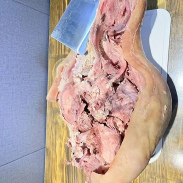 24小时在线服务正品保障牛头肉规格齐全品质有保证
