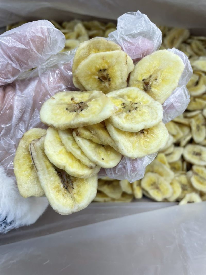 菲律宾进口香蕉干清甜脆口香蕉片酥脆爽口10斤装箱装