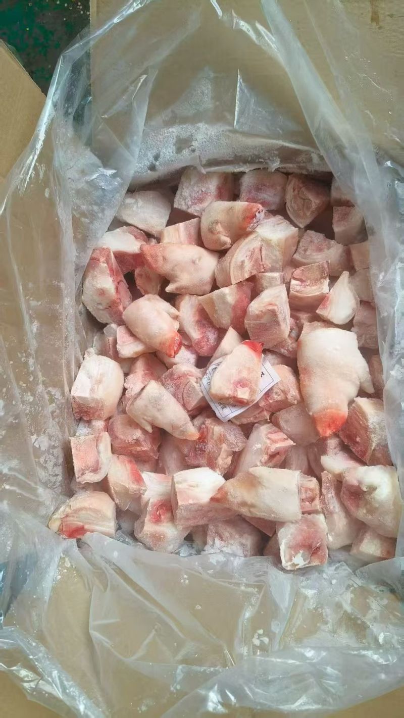 猪蹄块排骨粒排骨块肋排块劈半猪蹄电商。餐饮。食堂一件代发