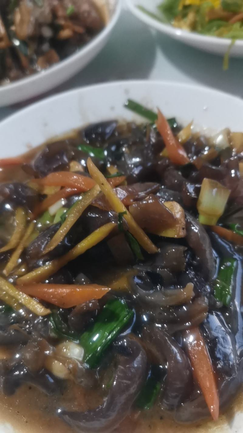去皮东海大乌参，海番薯，海茄子