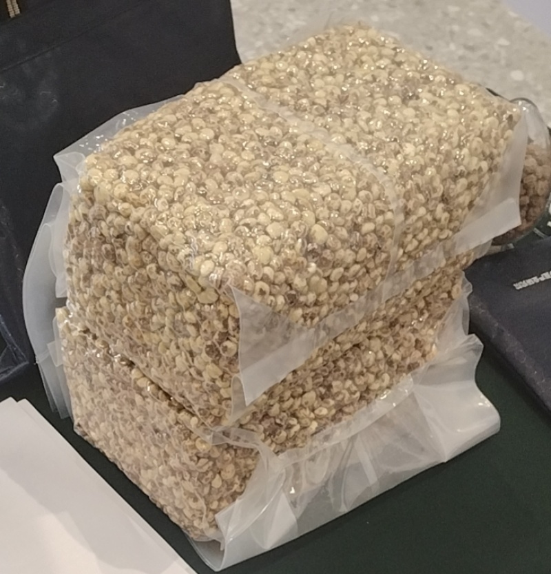 脱皮油莎豆现货一万吨
