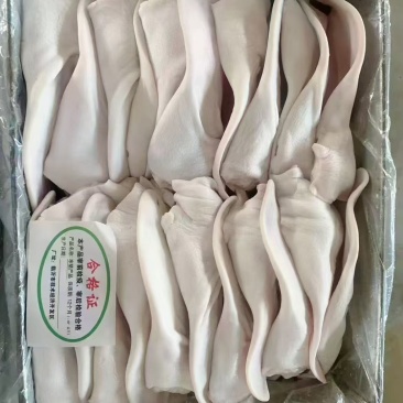 猪耳朵。耳片。精品，现货出售。每天生产保证质量。深受电商喜爱