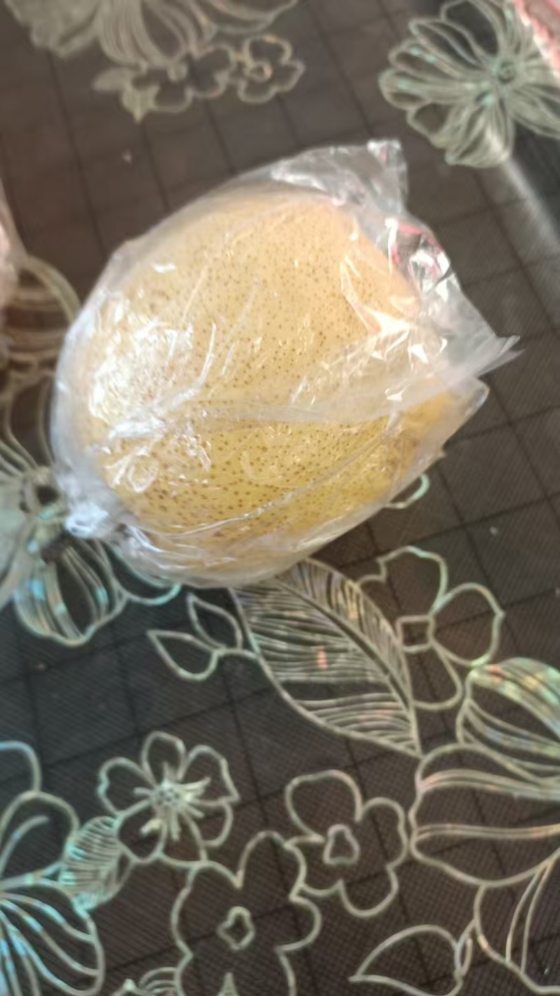 塑料袋酥梨