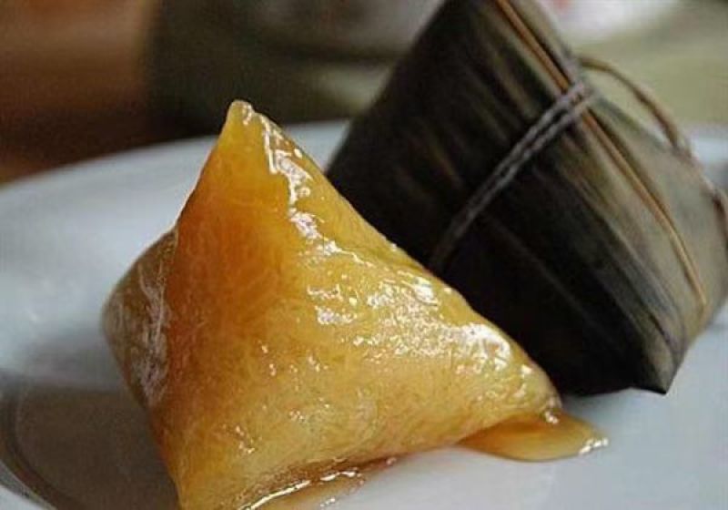 粽子大量生产，规格与口味齐全，年前预定价格有优势