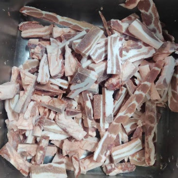 去皮五花肉块条，出的下脚料价格合适