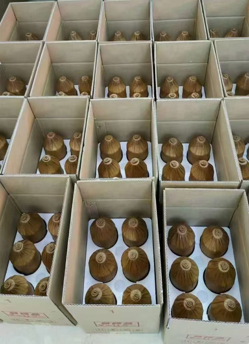 茅台镇酱香白酒