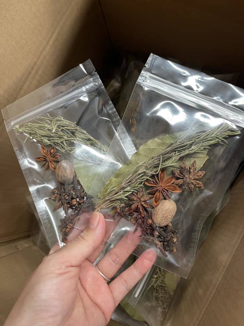 国产迷迭香干货批发煮红酒迷迭香小包装定制量大价优精油提取