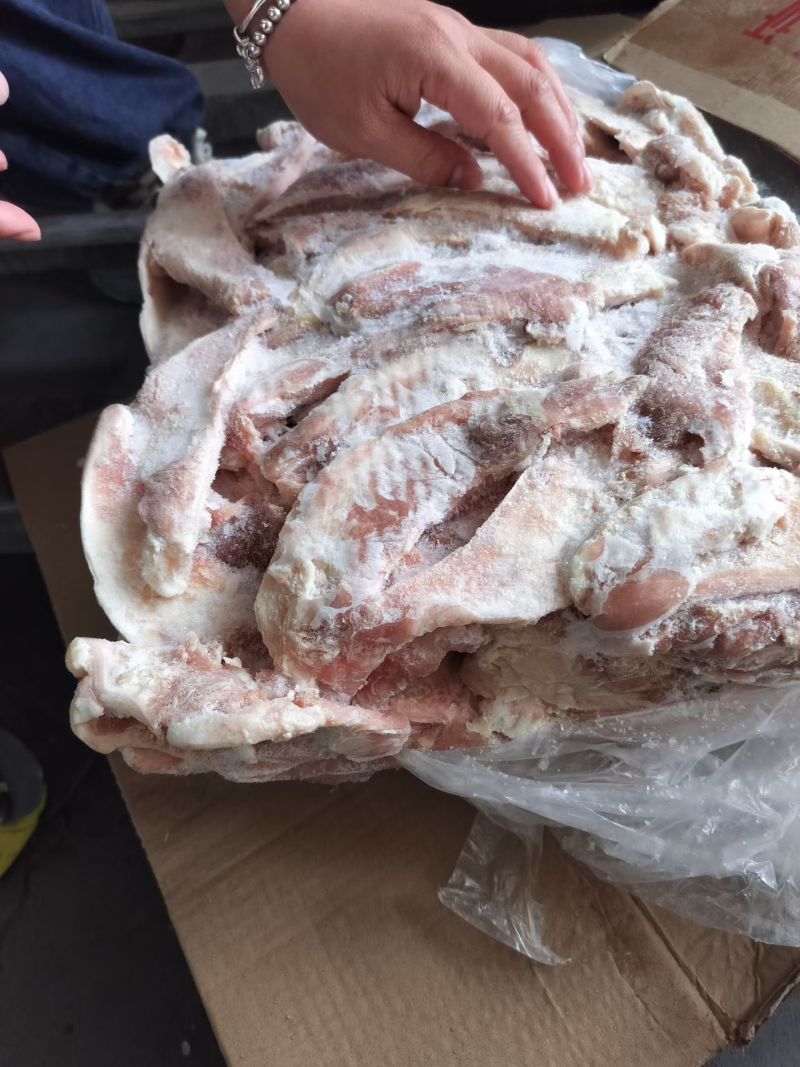 大日期月牙骨