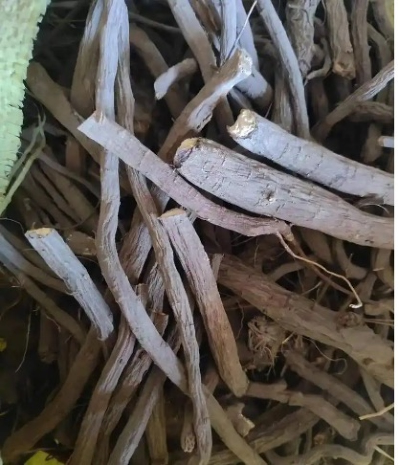 牡丹皮牡丹片地道药材品质保证量大价优欢迎来电