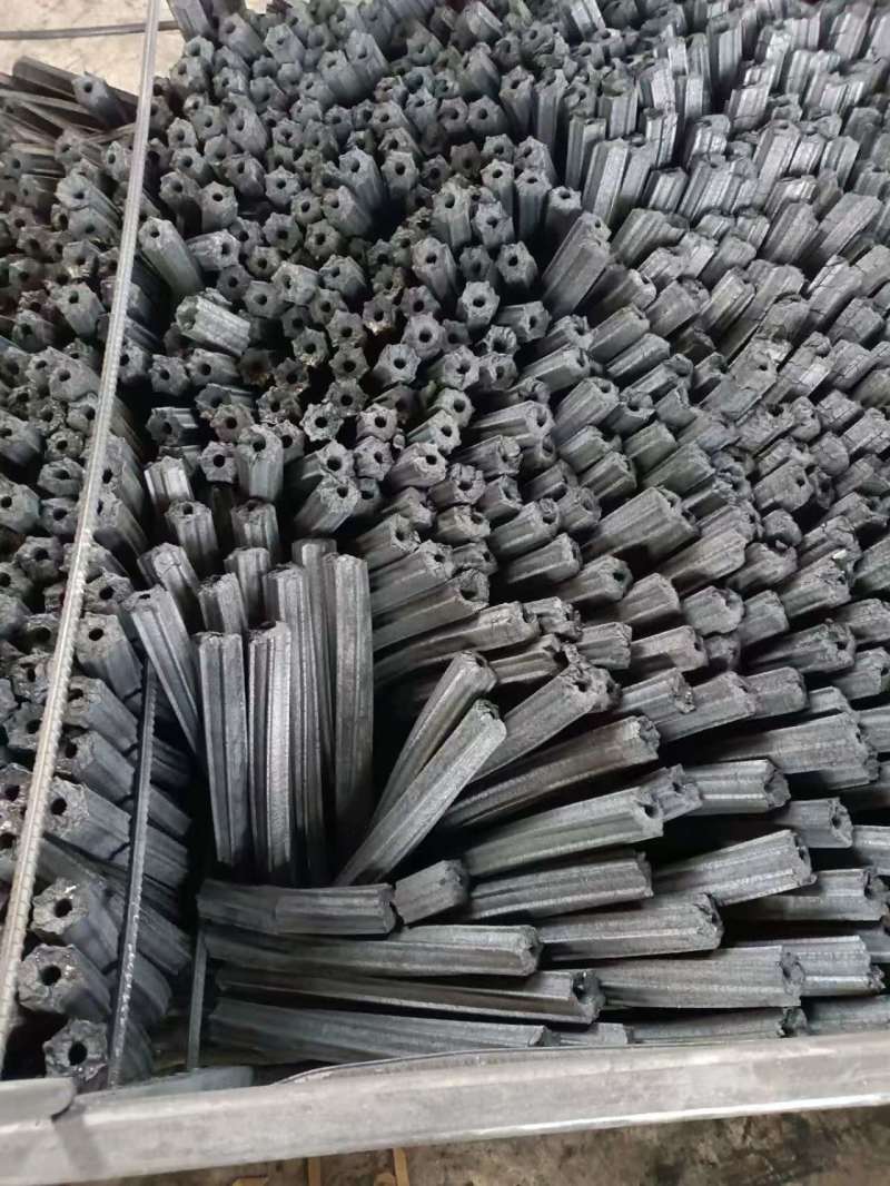 木糠机制炭