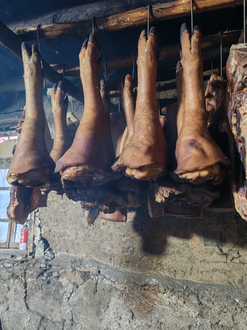 可乐猪腊肉，腊猪脚