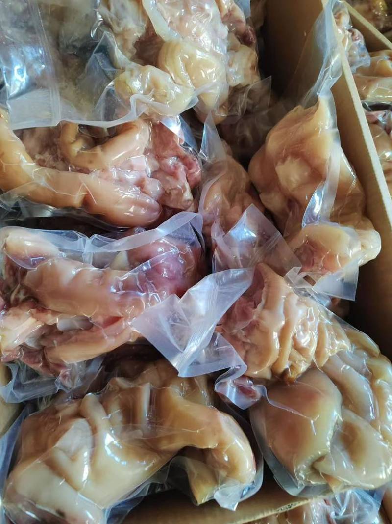 火烧毛牛