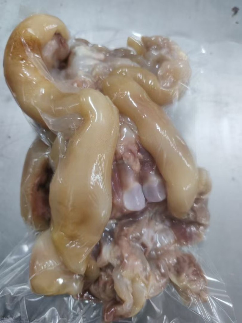 火烧毛牛