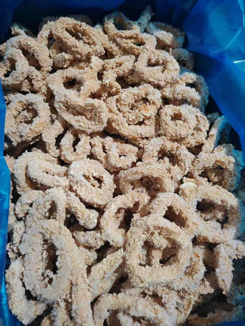 裹粉鱿鱼圈二十斤一件