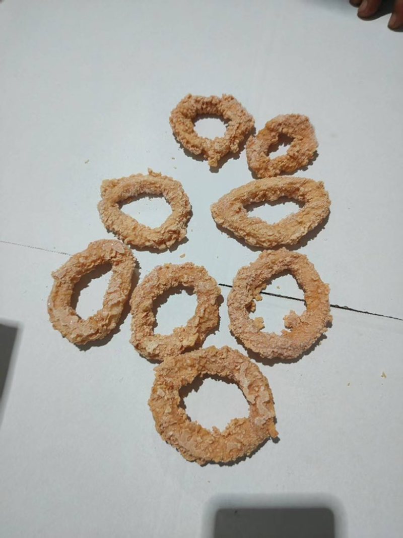 裹粉鱿鱼圈二十斤一件