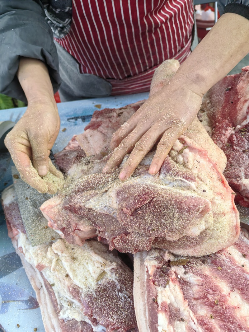 平武高山农户粮食猪腊肉，香肠。