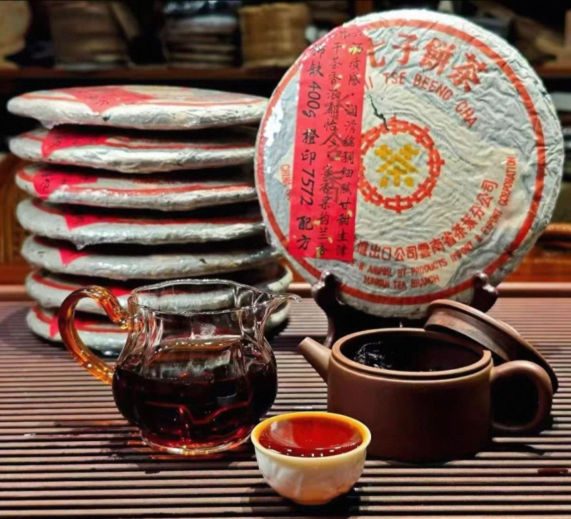2005年中茶7572橙印老熟茶饼，干仓，不接受电商合作。