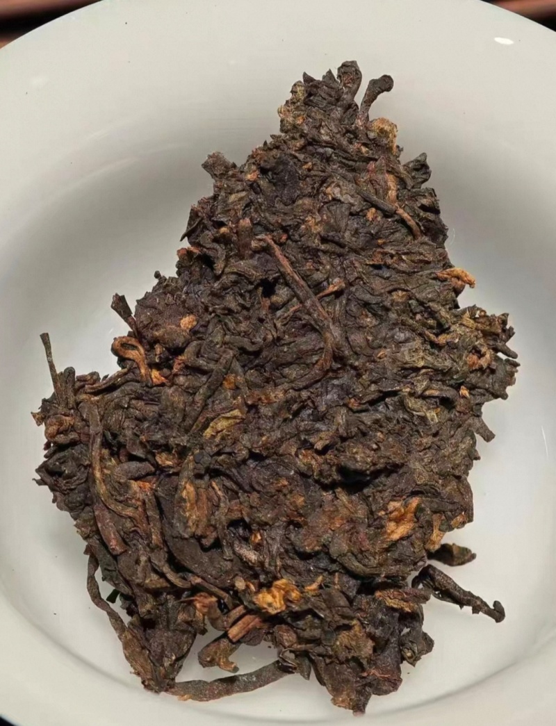 2005年中茶7572橙印老熟茶饼，干仓，不接受电商合作。