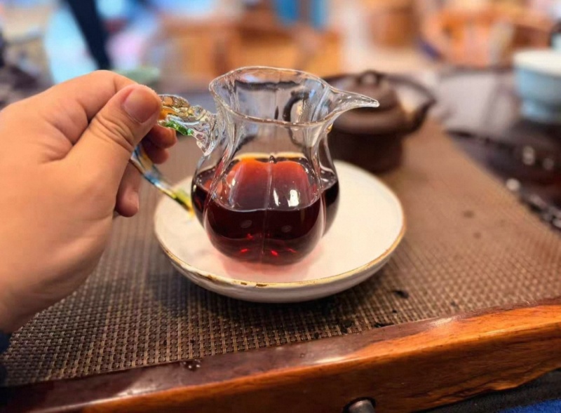 龙马同庆号老生茶，200克一筐，50年代产物，电商勿扰。