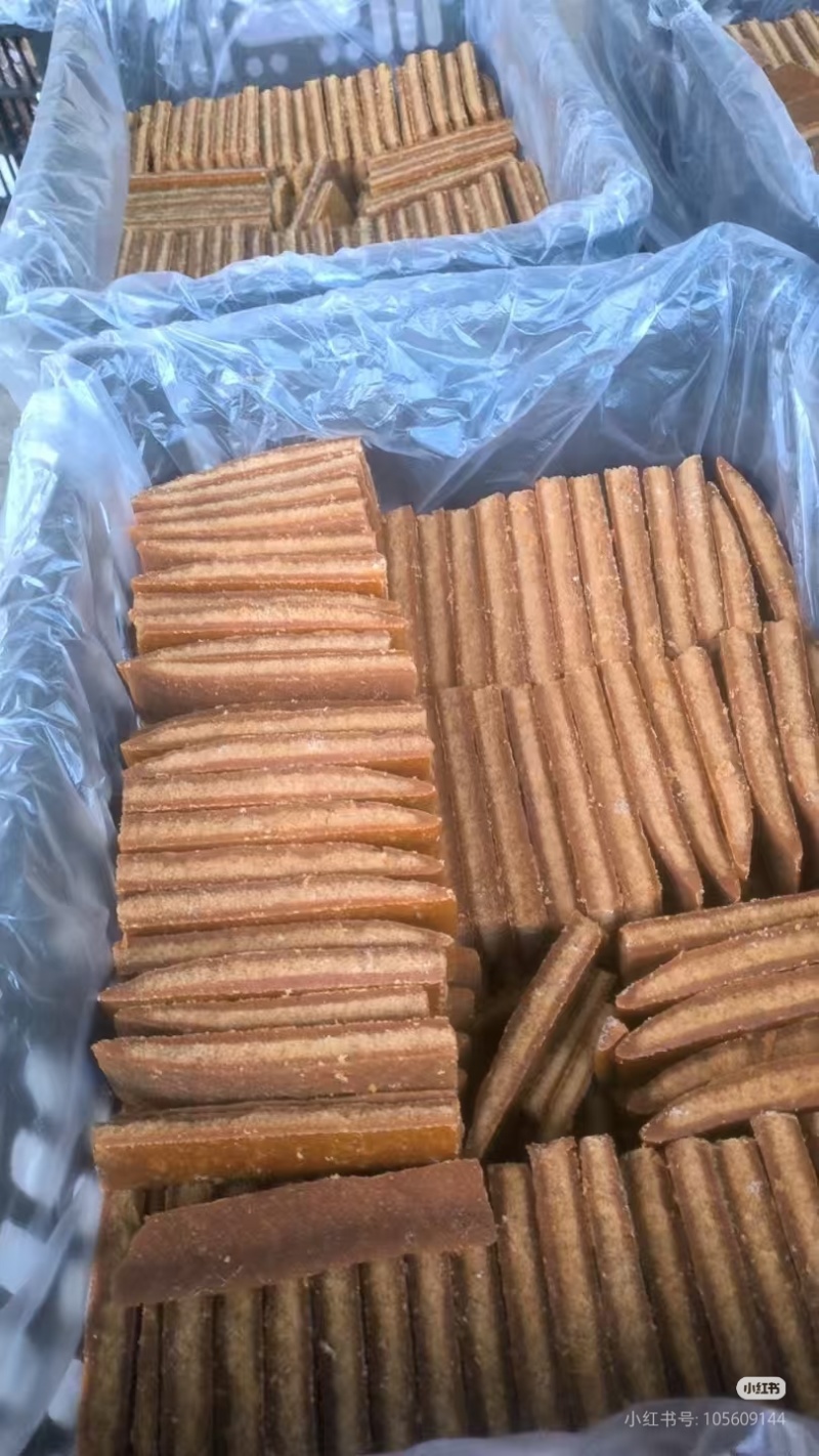 长寿麻阳，自己种植甘蔗压榨出的土红糖，妇女儿童皆适用，富