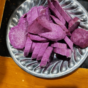大叶紫玉淮山药，花青素高，营养丰富