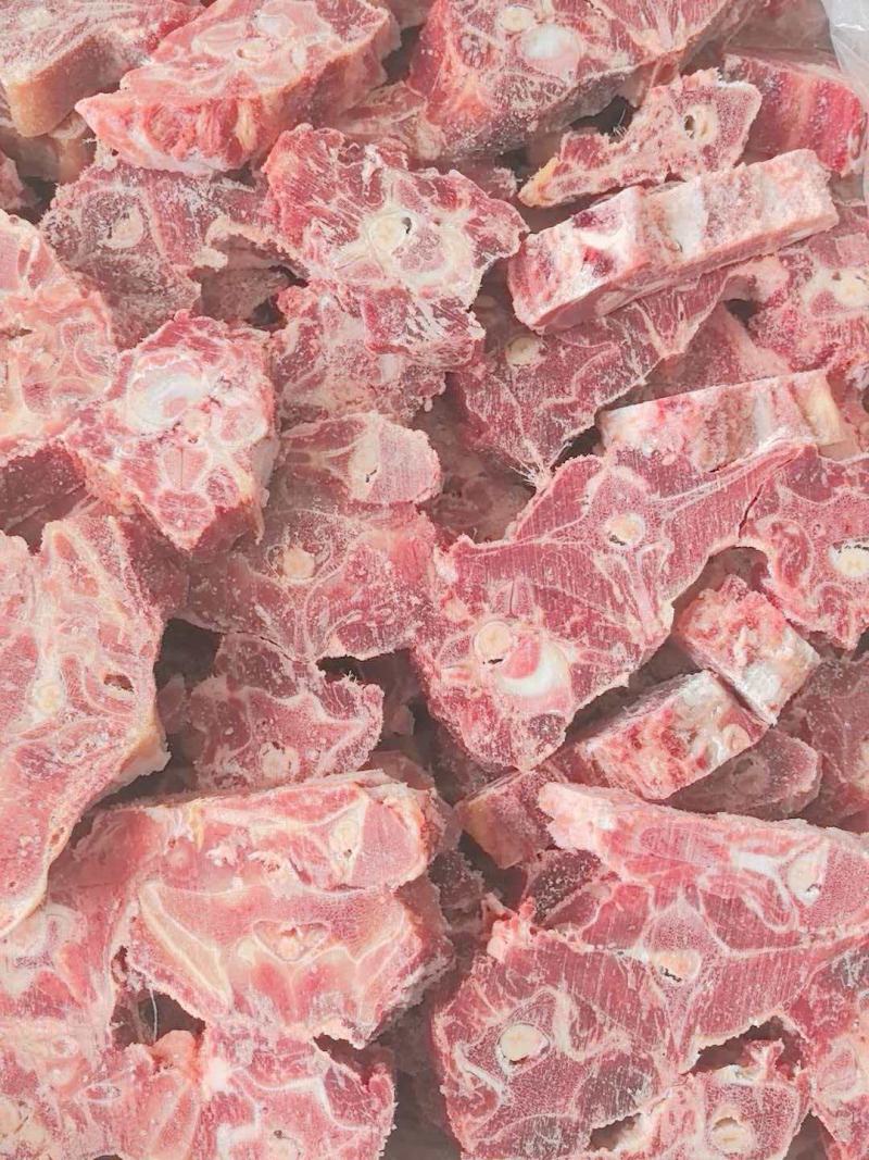 满肉羊蝎子