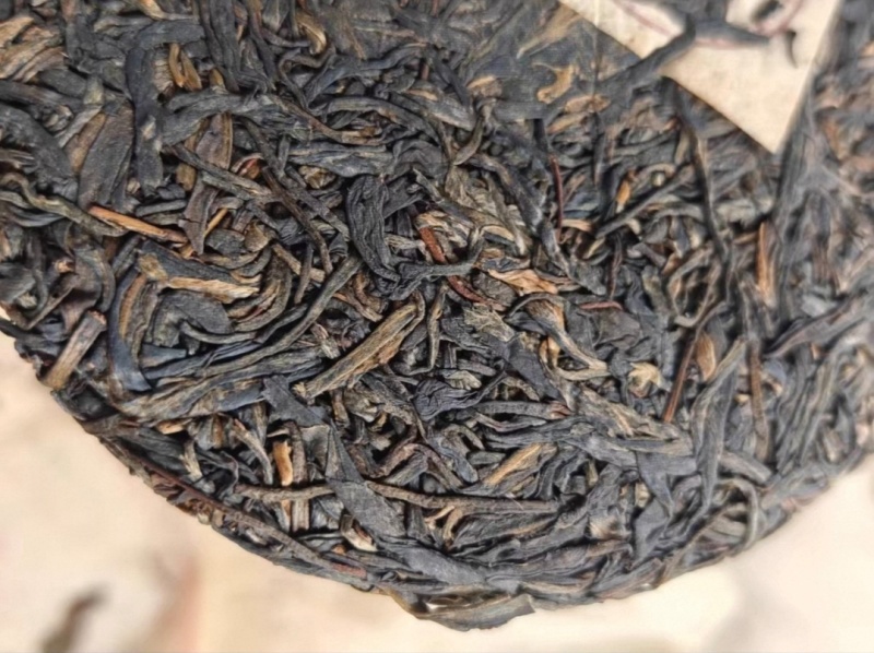 2009年六星孔雀，国字饼，茶王青饼，喜欢就直接问线下发。