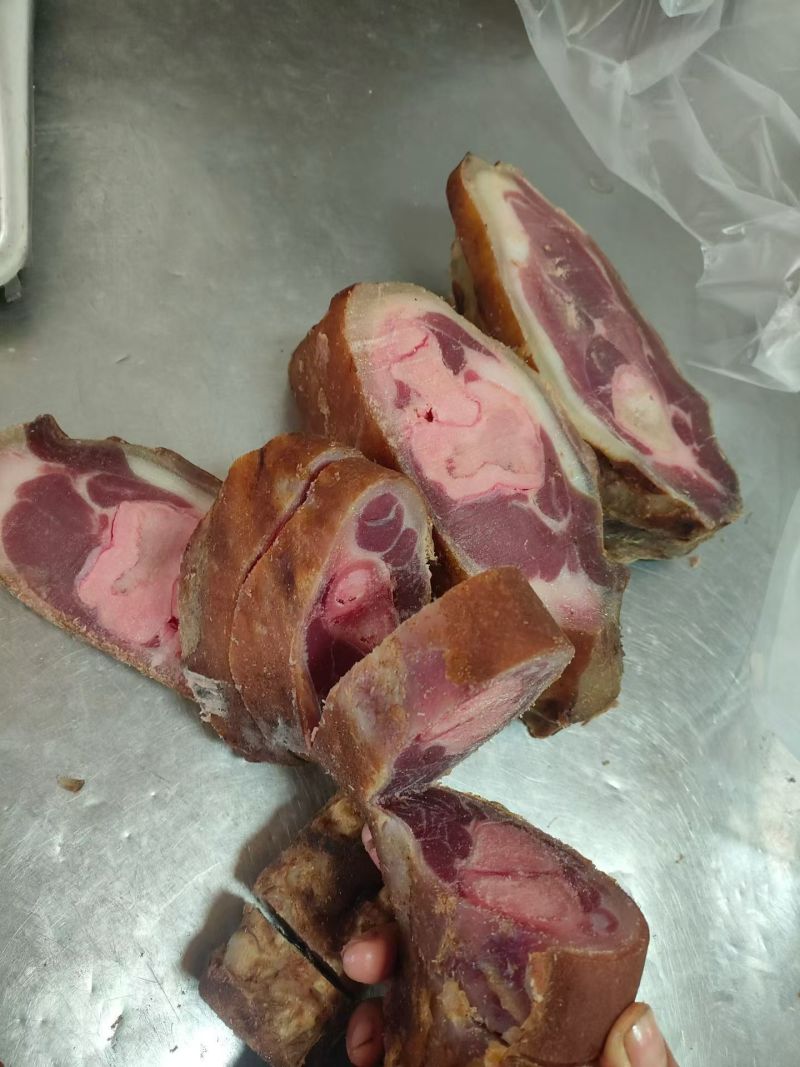 正宗腊肉随时有货一手货源正品保障