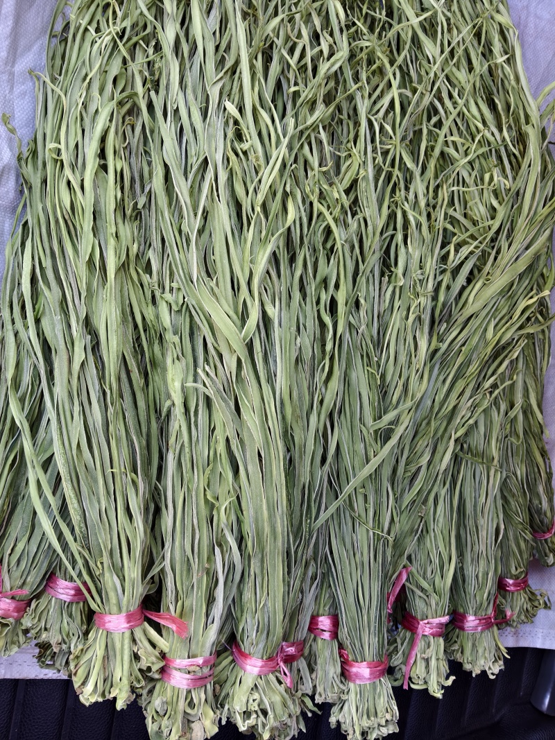 云南鹤庆贡菜干