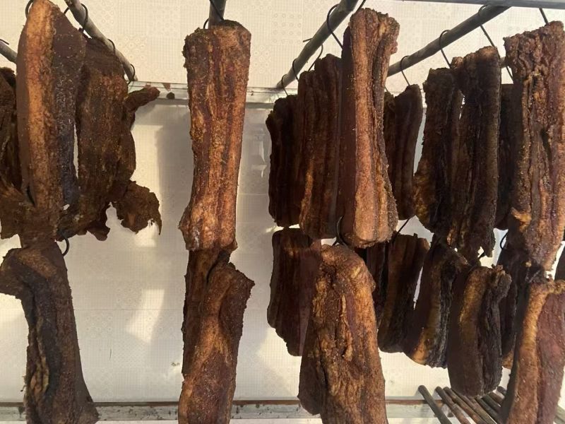 贵州黔南平塘天黔香（腊肉）