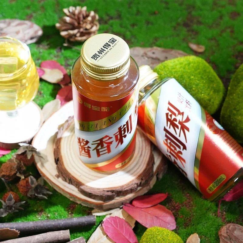 独特的口感，刺梨和苹果的发酵形成酱香刺梨饮料。火锅烧超烤解腻