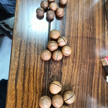 夏威夷果厂家直销，承接各大平台一件代发，欢迎实地考察。