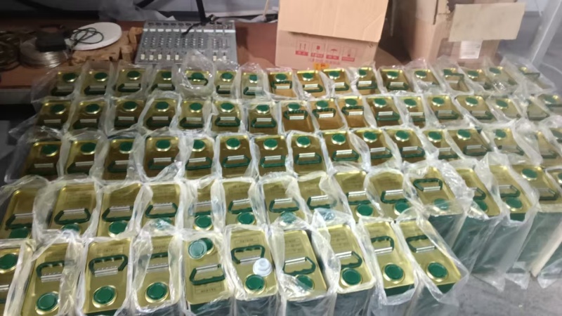 传统压榨山茶油