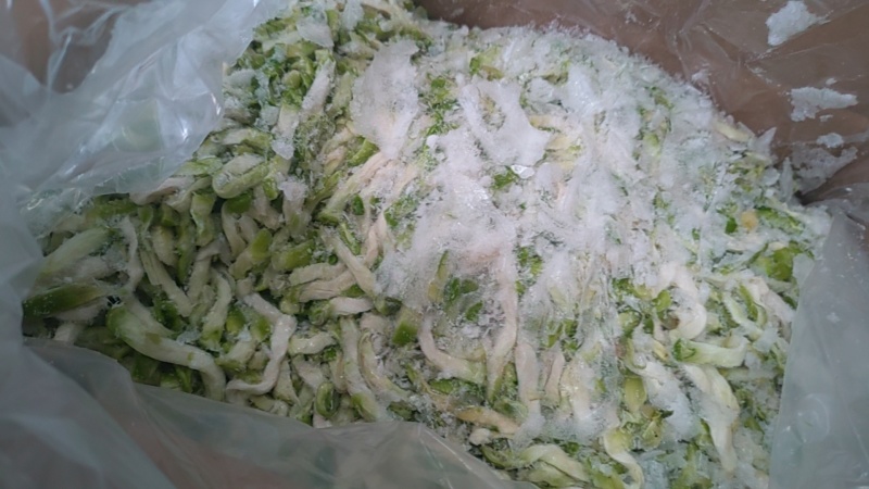 新鲜榨菜丝