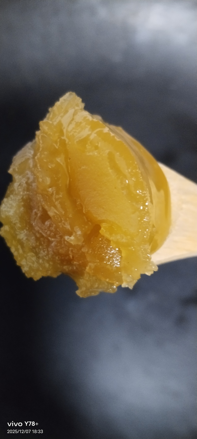 大山里面土蜂蜜