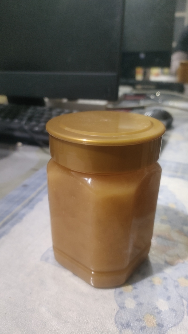 土蜂蜜，保质保量，非诚勿扰
