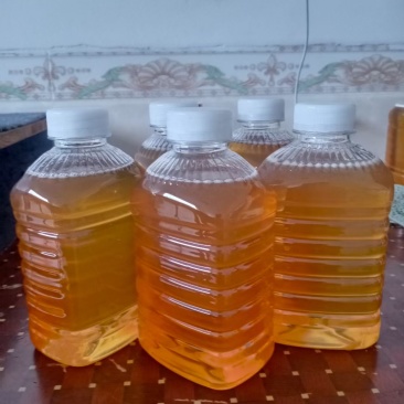 土蜂蜜，一五一，一一四五，七六零五