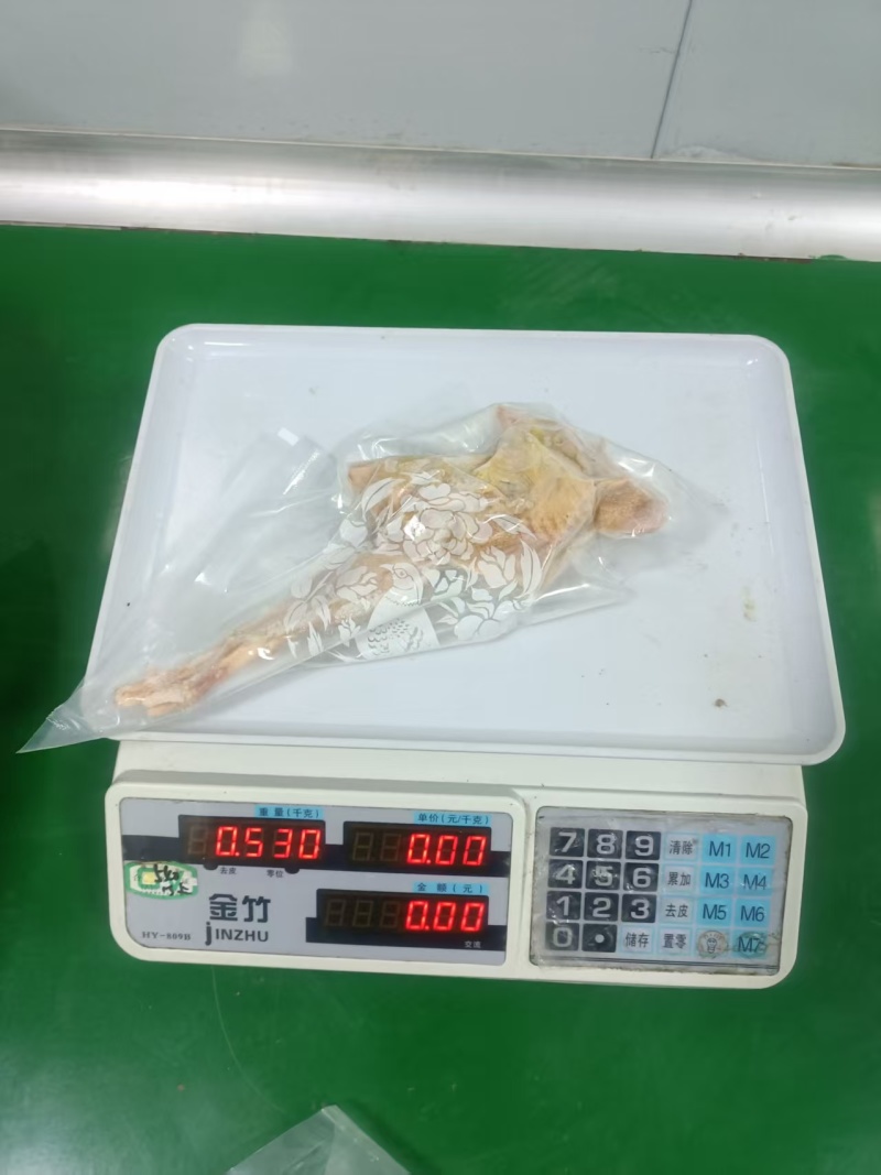 二级4量以上的鹧鸪2000只左右