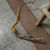 穿破石