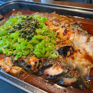 清江鱼两个型号号一条2.1-2.5斤28斤12条