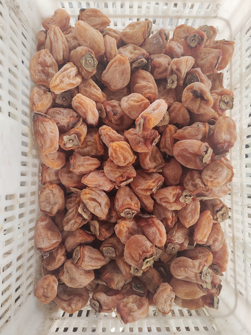 吊饼，有红饼有霜饼