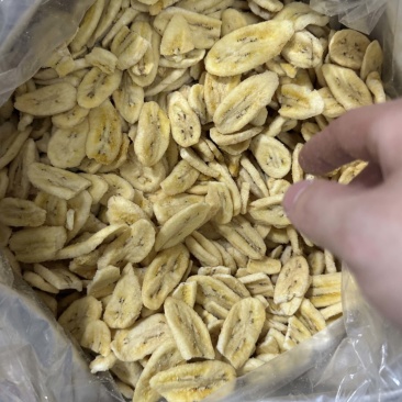香蕉片现货多多需要老板联系我价格也便宜