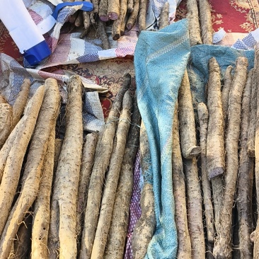 紫山药通货价，1斤以上的