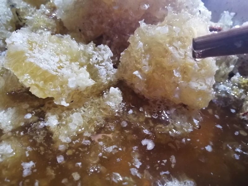 真正云南农户散养百花蜜
