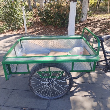 三轮车，可以摆摊，可以拉东西