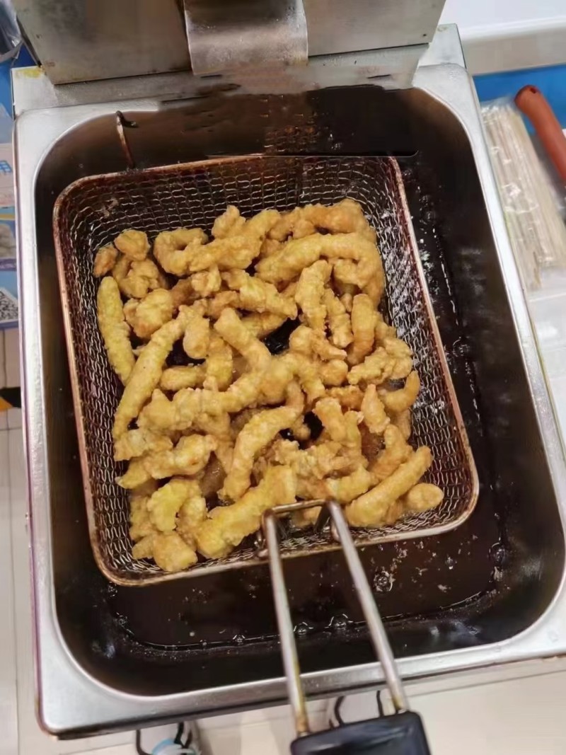 鸡肉小酥肉