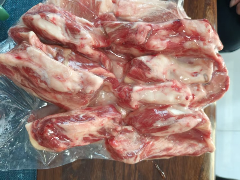 牛肋条群肉牛碎肉胸口油