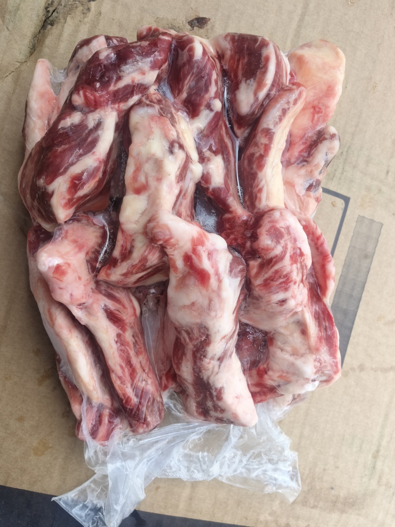 牛肋条群肉牛碎肉胸口油